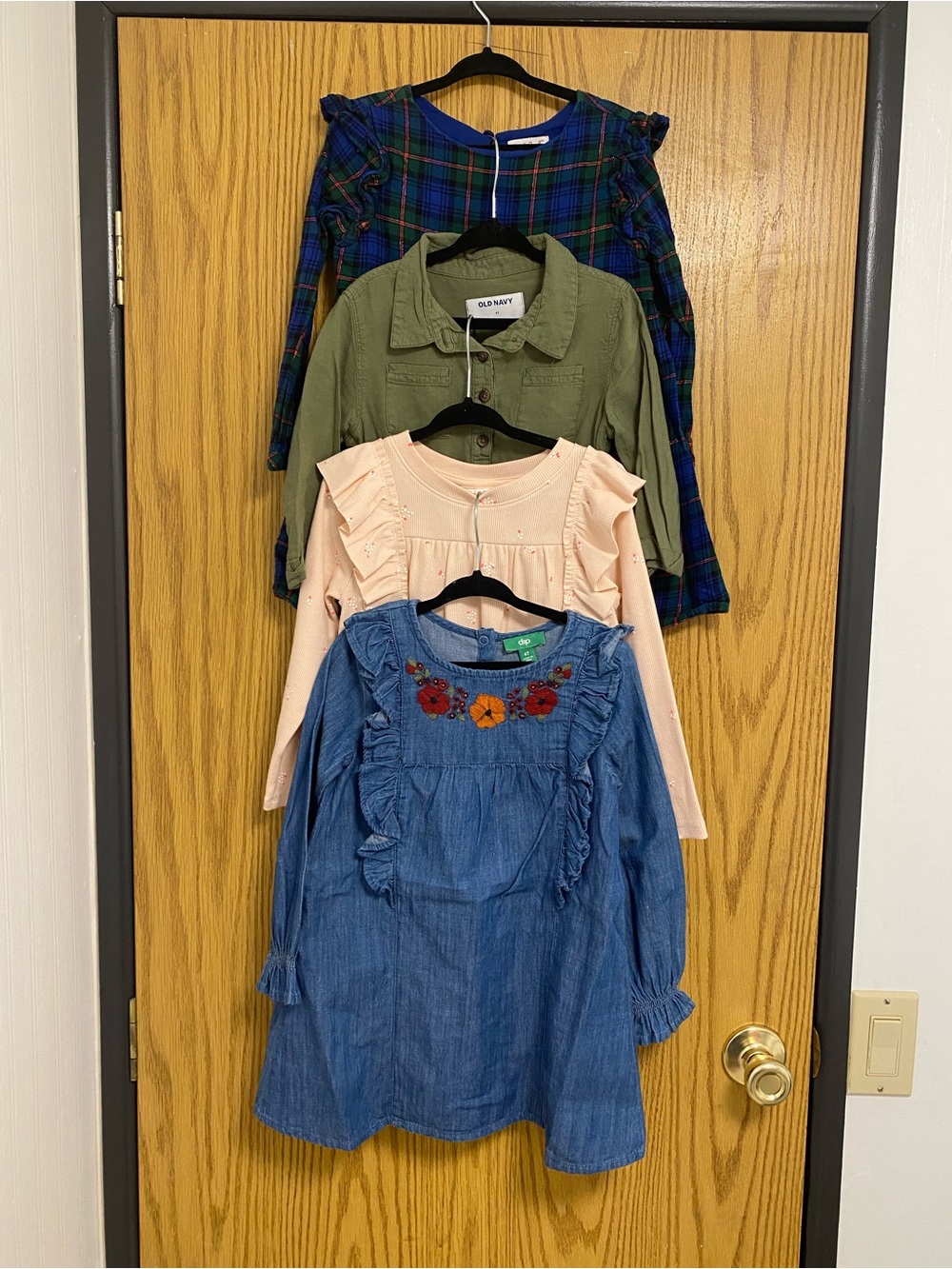 4T Girls long sleeve dress
